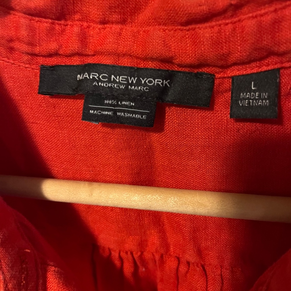 Linen button up - Picture 3 of 4